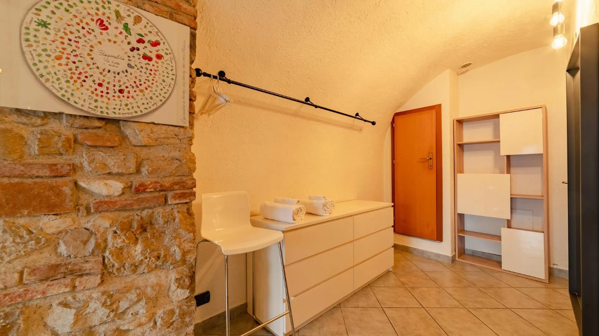 Studio With Private Garden By Gardadoma Brenzone sul Garda 0*,